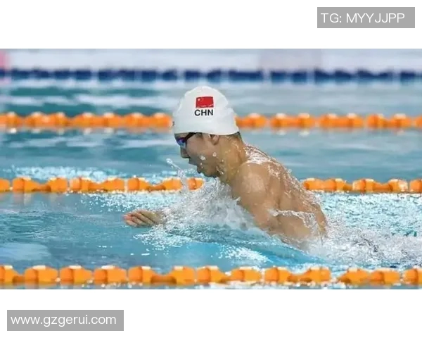 游泳传奇人物的奋斗历程与不朽成就以著名游泳选手为核心的成长故事